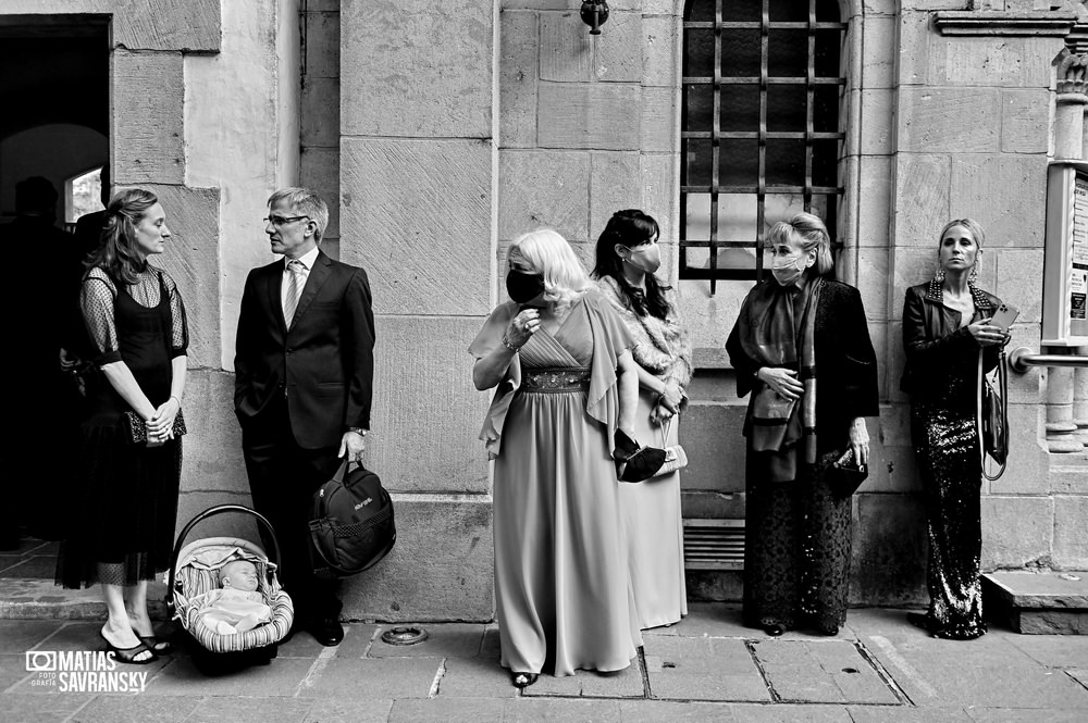 foto casamiento iglesia san martin de tours por matias savransky fotografo buenos aires