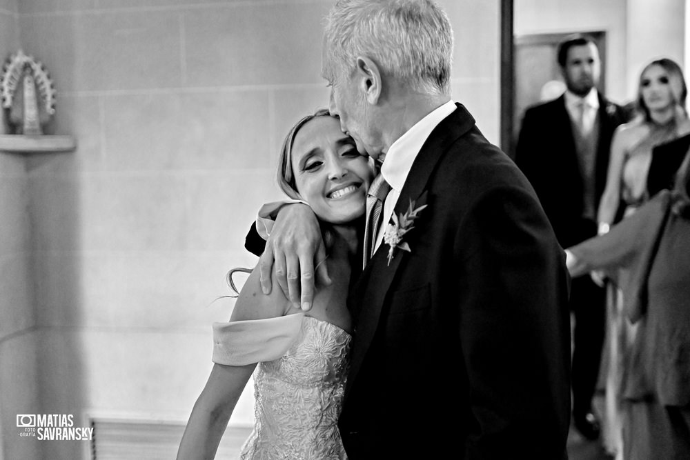 foto casamiento iglesia san martin de tours por matias savransky fotografo buenos aires