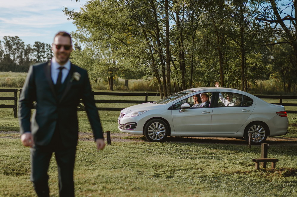 foto casamiento en haras santa lucia por matias savransky fotografo de buenos aires