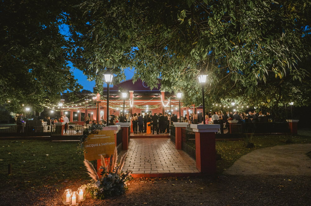 foto casamiento en haras santa lucia por matias savransky fotografo de buenos aires