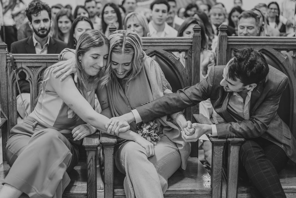 foto de casamiento en el registro civil central de la calle uruguay por matias savransky fotografo de buenos aires