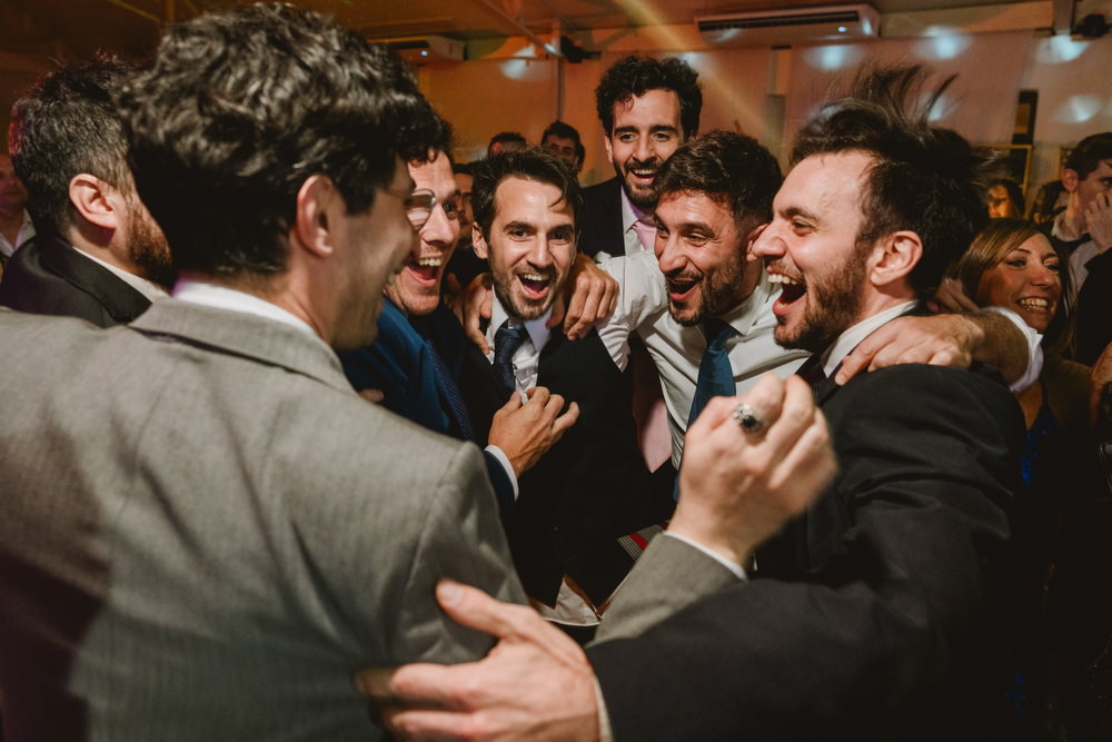 foto de casamiento en el salon espacio mendoza arpilar por matias savransky fotografo buenos aires