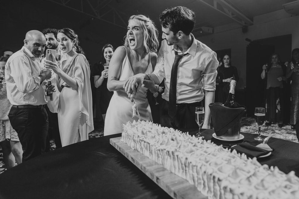foto de casamiento en el salon espacio mendoza arpilar por matias savransky fotografo buenos aires