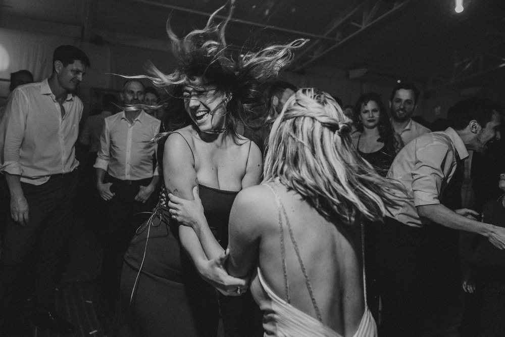 foto de casamiento en el salon espacio mendoza arpilar por matias savransky fotografo buenos aires