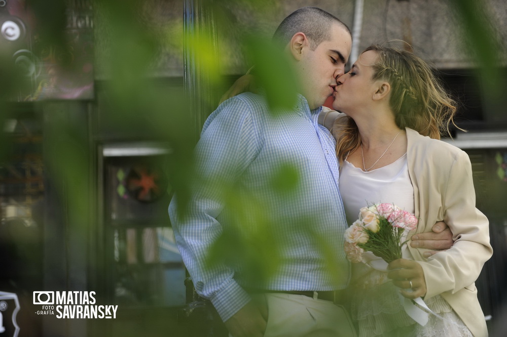 Casamiento de Vale y Rafa en la Escondida de Dorrego por Matias Savransky fotografia