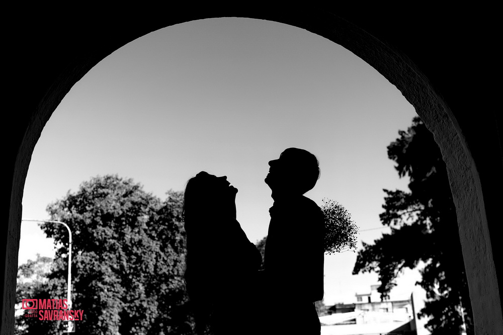 Sesion de fotos post boda o trash the dress de Mavi y maxi por Matias Savransky fotografia