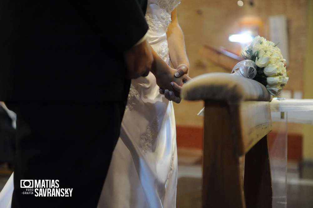 Casamiento de Vale y Rafa en la Escondida de Dorrego por Matias Savransky fotografia