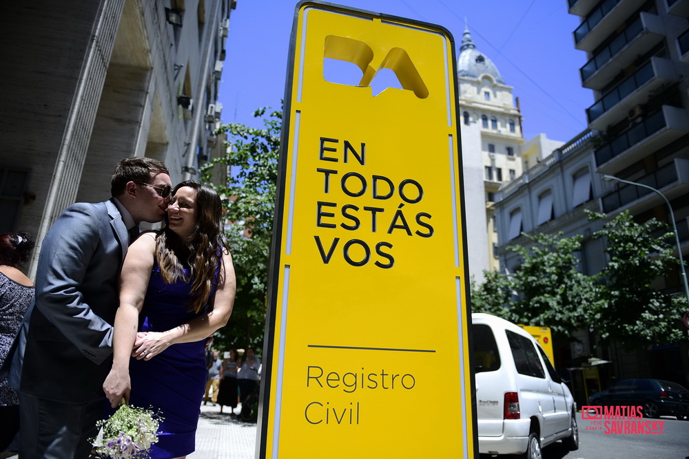 Fotos del casamiento por civil de Daniela y Sebastian por Matias Savransky fotografia 