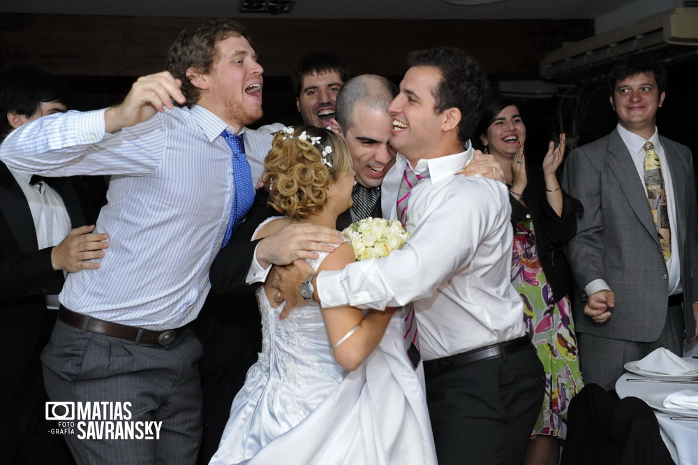 Casamiento de Vale y Rafa en la Escondida de Dorrego por Matias Savransky fotografia