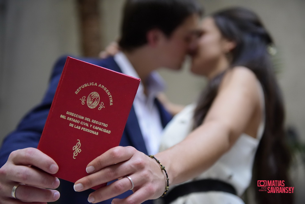 Fotos del casamiento por civil de Euge y Gon por Matias Savransky fotografia