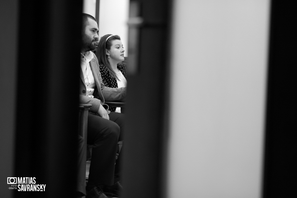 Fotos de la boda de Adri y Ale en el registro civil de la calle Uruguay, Buenos Aires por Matias Savransky Fotografia de autor 