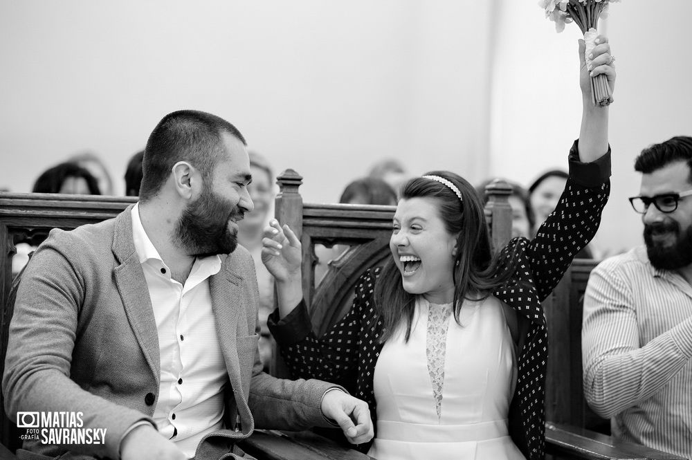 Fotos de la boda de Adri y Ale en el registro civil de la calle Uruguay, Buenos Aires por Matias Savransky Fotografia de autor 