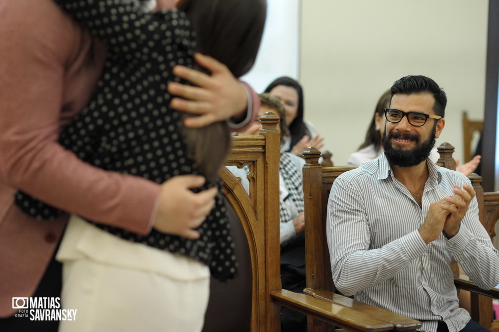 Fotos de la boda de Adri y Ale en el registro civil de la calle Uruguay, Buenos Aires por Matias Savransky Fotografia de autor 