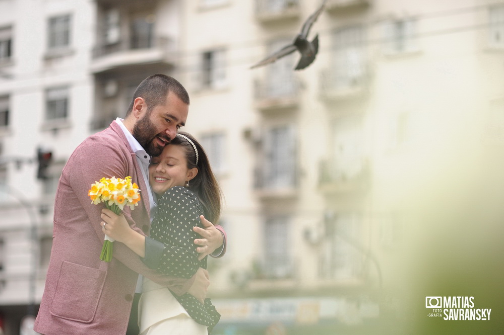 Fotos de la boda de Adri y Ale en el registro civil de la calle Uruguay, Buenos Aires por Matias Savransky Fotografia de autor 