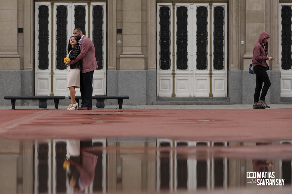 Fotos de la boda de Adri y Ale en el registro civil de la calle Uruguay, Buenos Aires por Matias Savransky Fotografia de autor 