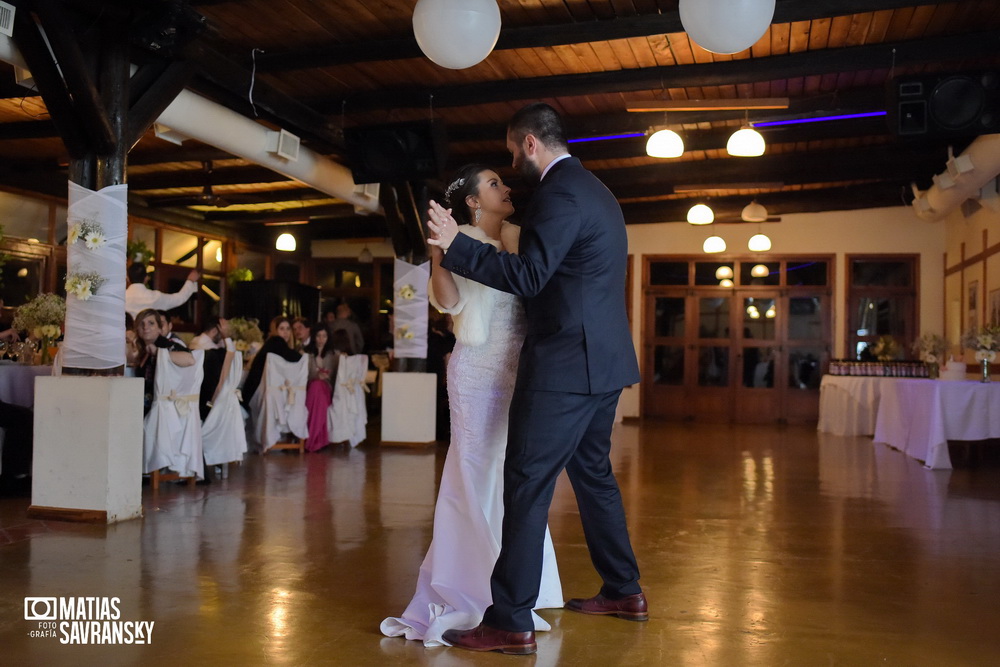 Fotos de la boda de Adri y Ale en Estancia Los Laureles, Buenos Aires por Matias Savransky Fotografia de autor