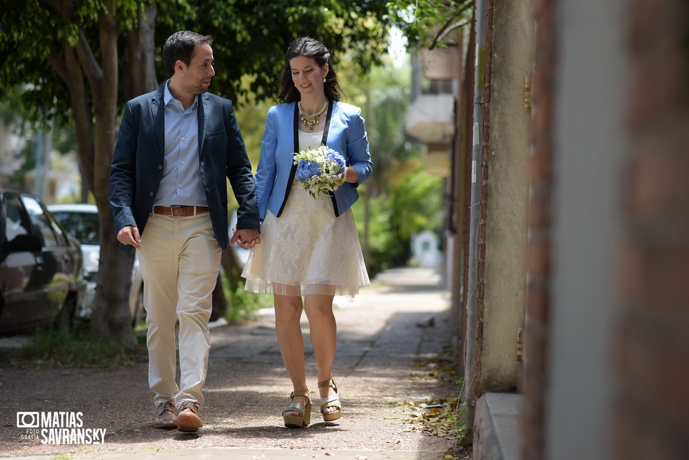 fotos de casamiento en el civil de olivos de lucia y patricio por matias savransky fotografia