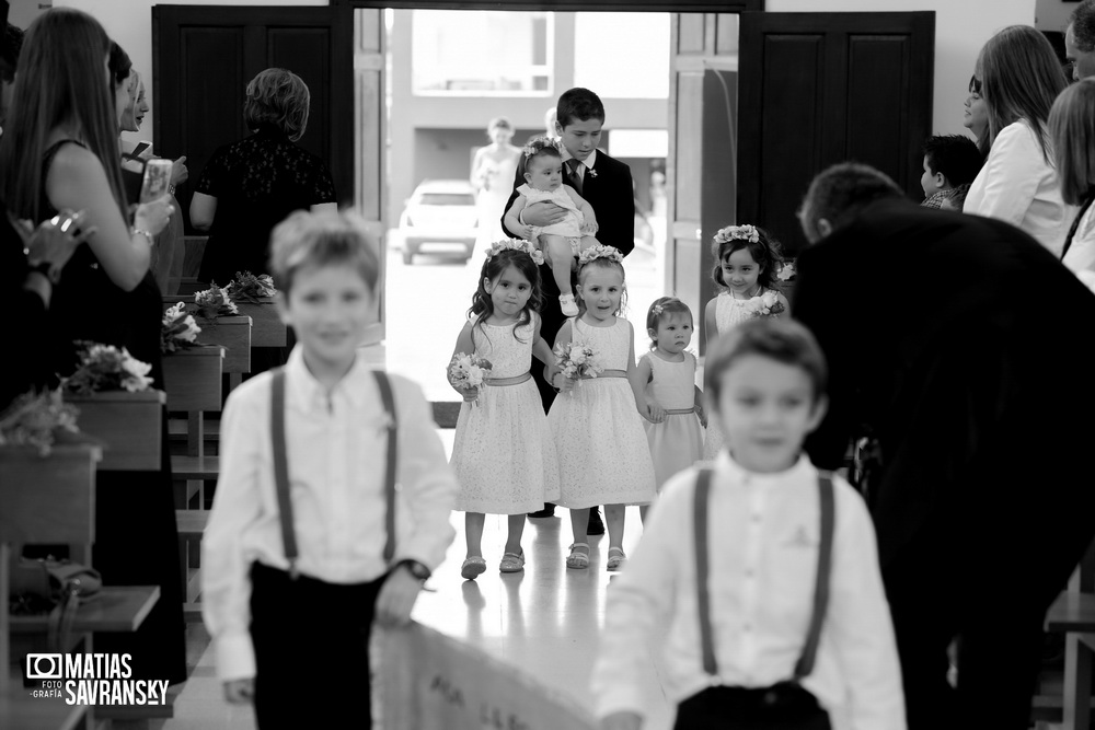 Fotos del casamiento de Maya y Matias en la Estancia La Posesiva por Matias Savransky fotografia