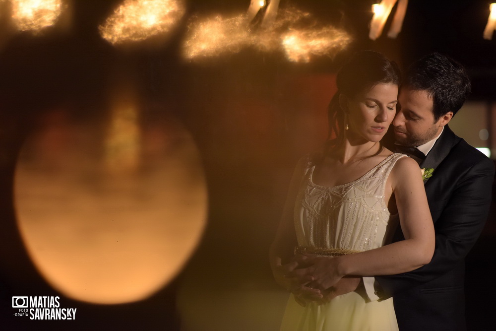 fotos de casamiento en el salon alg tortuguitas de lucia y patricio por matias savransky fotografia