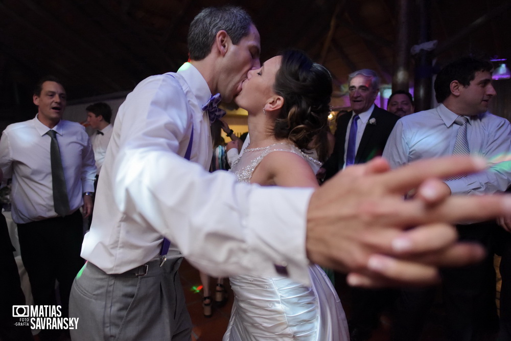 Fotos del casamiento de Maya y Matias en la Estancia La Posesiva por Matias Savransky fotografia