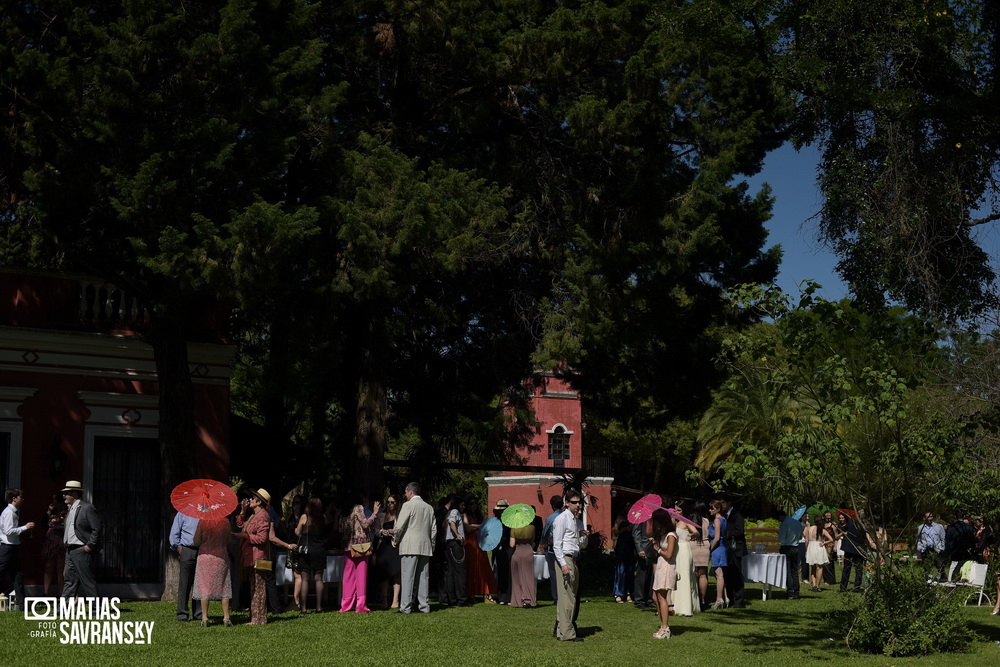 Fotos de casamiento en Estancia Rosada de Carlos Keen de Carla y Gustavo por Matias Savransky fotografo