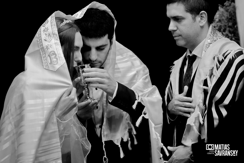 Fotos de casamiento en el Templo comunidad Chalom por Matias Savransky fotografia