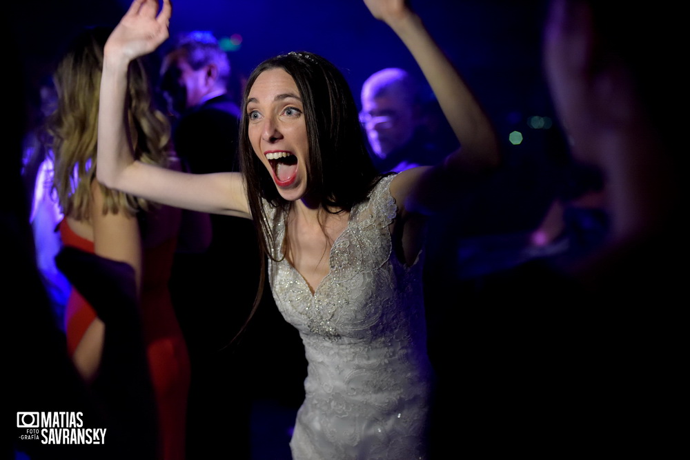 Fotos de casamiento en el salon Madero Walk Eventos por Matias Savransky fotografia