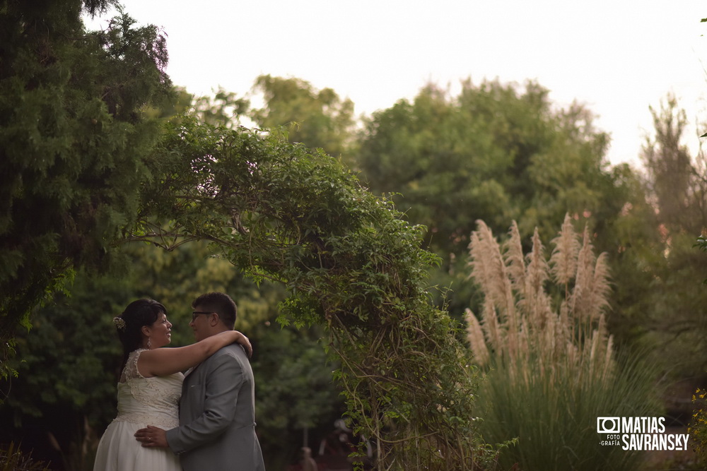 Fotos de casamiento en salon Los Cipreses por Matias Savransky fotografia