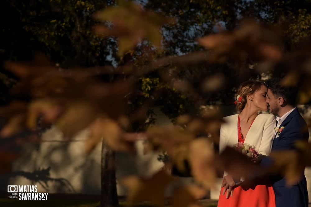 fotos de casamiento en el civil de pacheco andrea y gonzalo por matias savransky fotografia