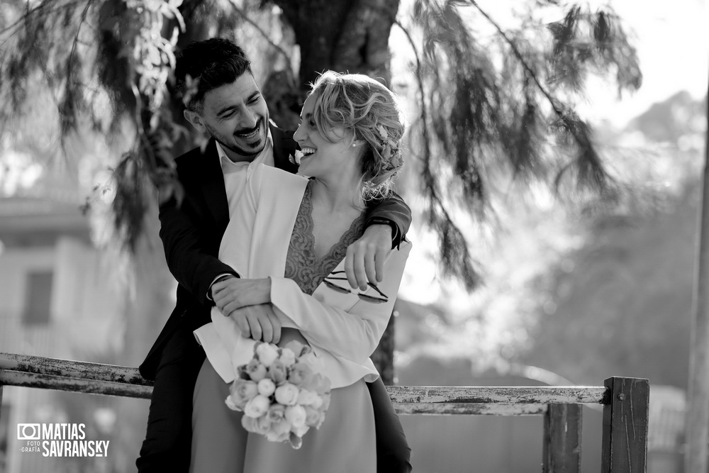 fotos de casamiento en el civil de pacheco andrea y gonzalo por matias savransky fotografia