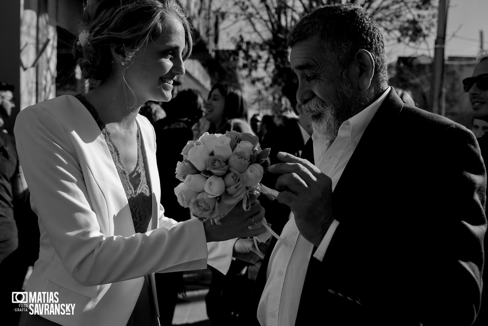 fotos de casamiento en el civil de pacheco andrea y gonzalo por matias savransky fotografia