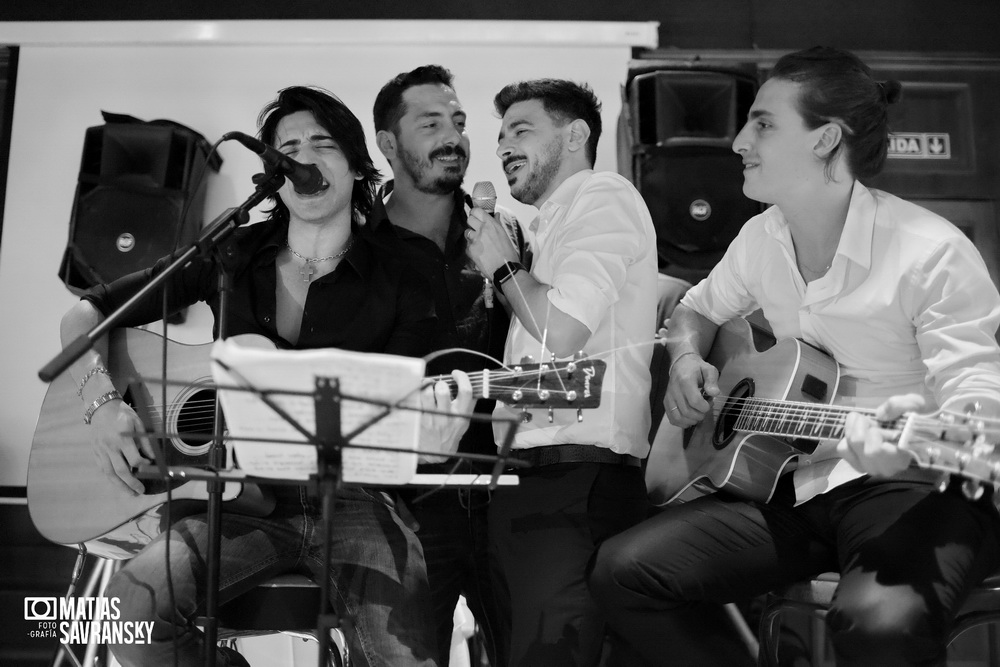 fotos de casamiento en la parolaccia  de san isidro andrea y gonzalo por matias savransky fotografia