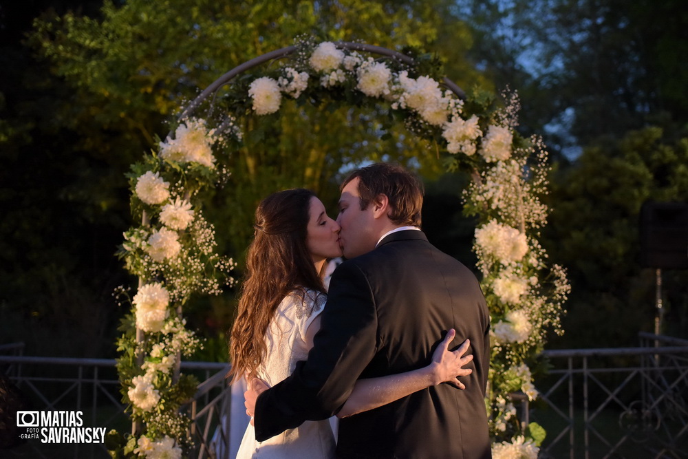 Fotos de casamiento en Estancia La Linda de Nati y Javi por Matias Savransky fotografia