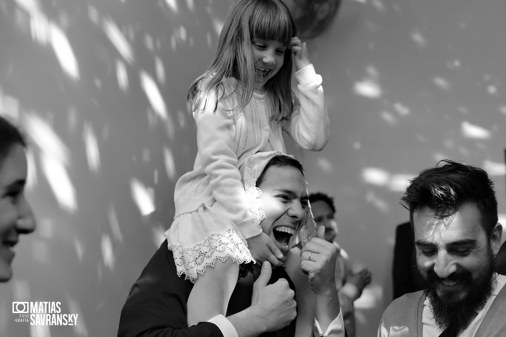 Fotos de casamiento en Estancia La Linda de Nati y Javi por Matias Savransky fotografia