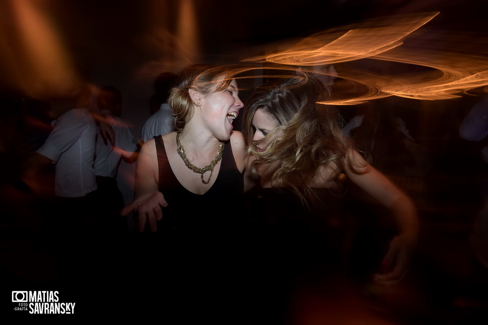 Fotos de casamiento en Estancia La Linda de Nati y Javi por Matias Savransky fotografia