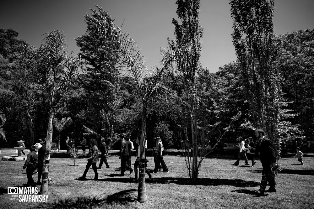 fotos de casamiento en los cipreses de maria y maxi por matias savransky fotografo buenos aires 