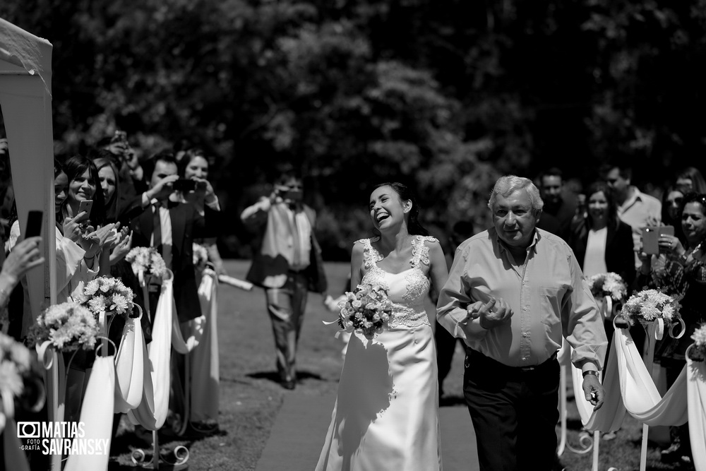 fotos de casamiento en los cipreses de maria y maxi por matias savransky fotografo buenos aires 