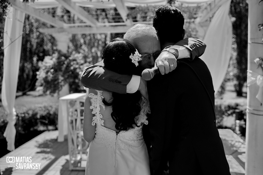 fotos de casamiento en los cipreses de maria y maxi por matias savransky fotografo buenos aires 