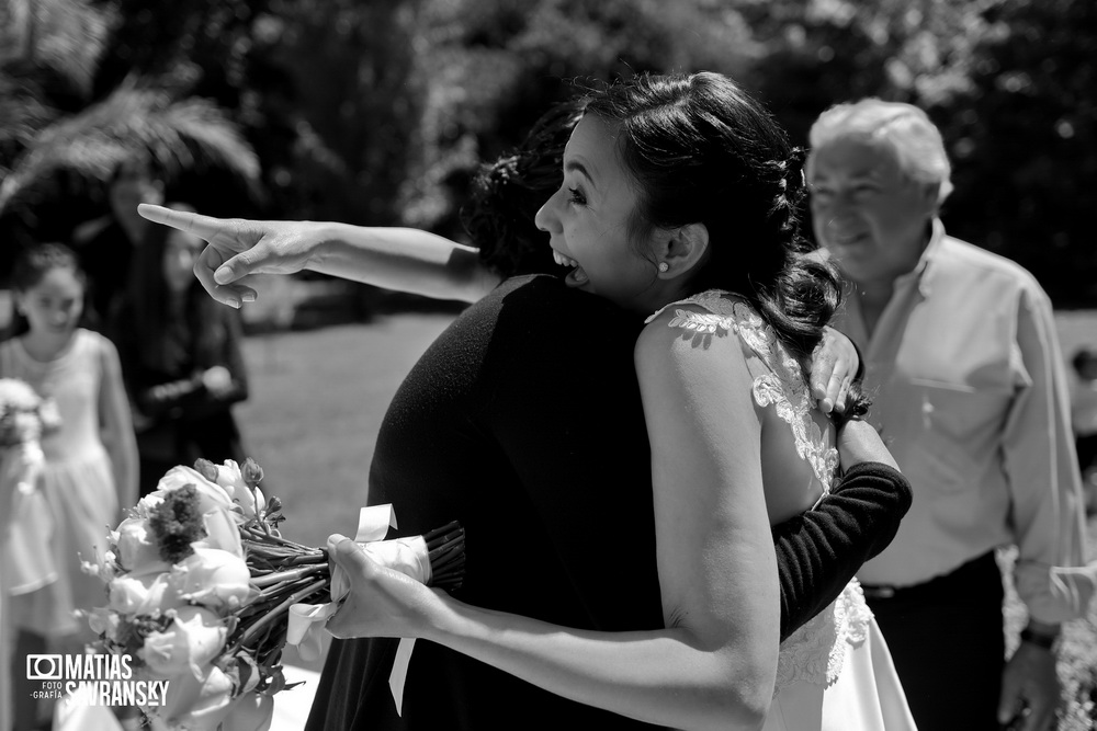 fotos de casamiento en los cipreses de maria y maxi por matias savransky fotografo buenos aires 