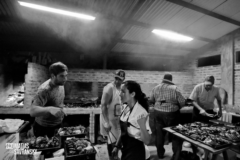 Fotos de casamiento de Sauces de Hudson de Romina y Hernan por Matias Savransky fotografo Buenos Aires