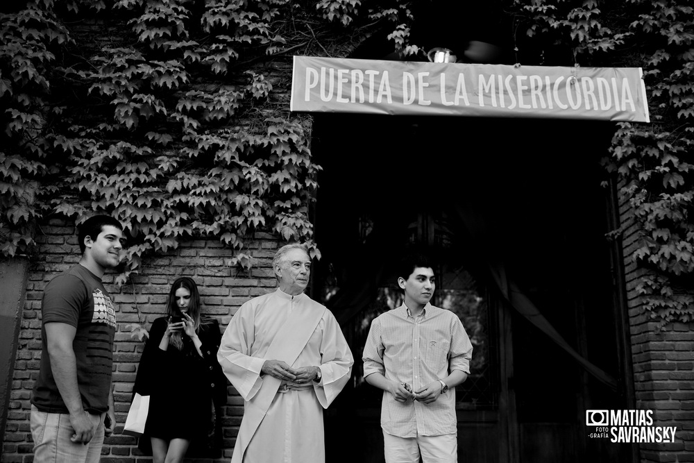 Fotos de casamiento Parroquia Jesus en el huerto de los Olivos por Matias Savransky fotografo de Buenos Aires