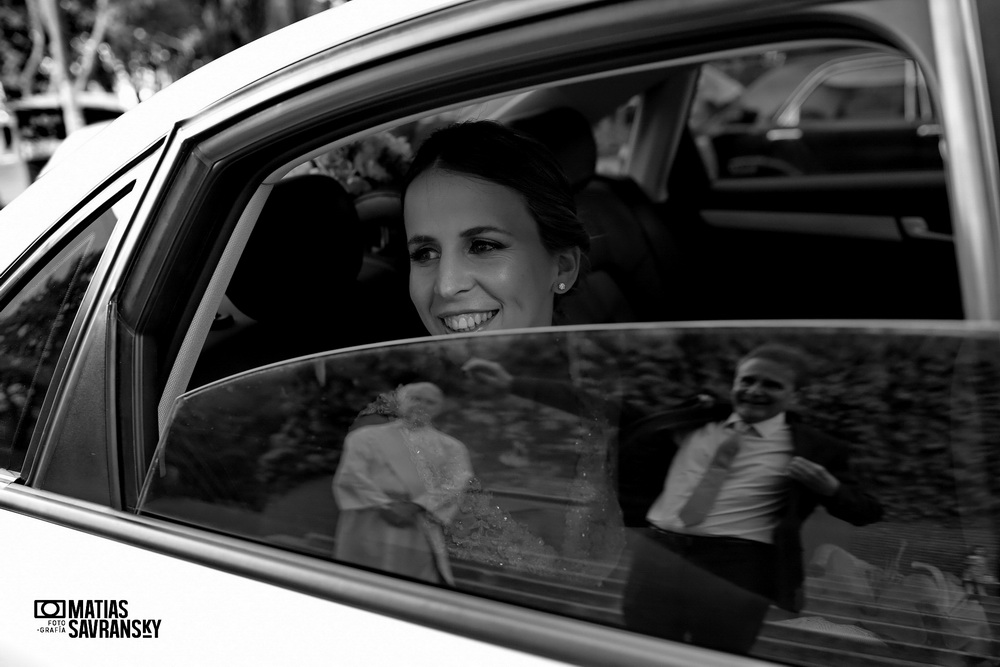 Fotos de casamiento Parroquia Jesus en el huerto de los Olivos por Matias Savransky fotografo de Buenos Aires