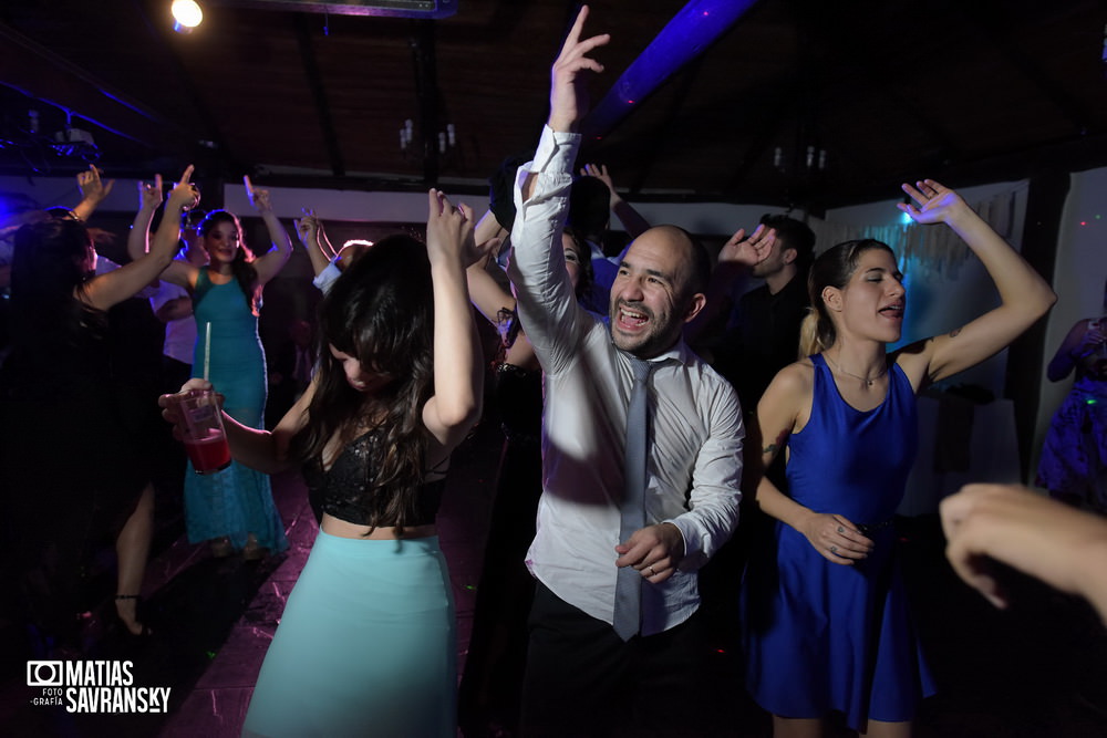 Fotos de casamiento de Sauces de Hudson de Romina y Hernan por Matias Savransky fotografo Buenos Aires