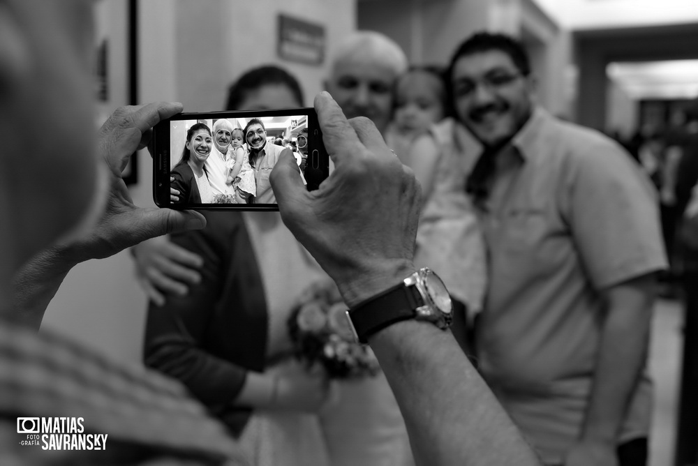 Fotos de casamiento civil de Uruguay de Jenny y Lucas por Matias Savransky fotografo de Buenos Aires