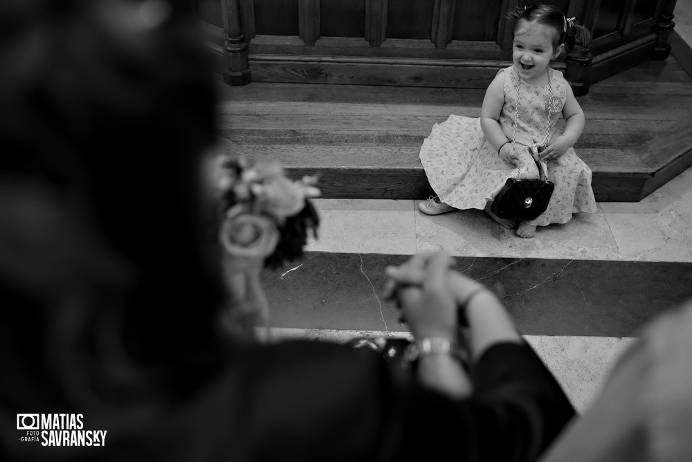 Fotos de casamiento civil de Uruguay de Jenny y Lucas por Matias Savransky fotografo de Buenos Aires