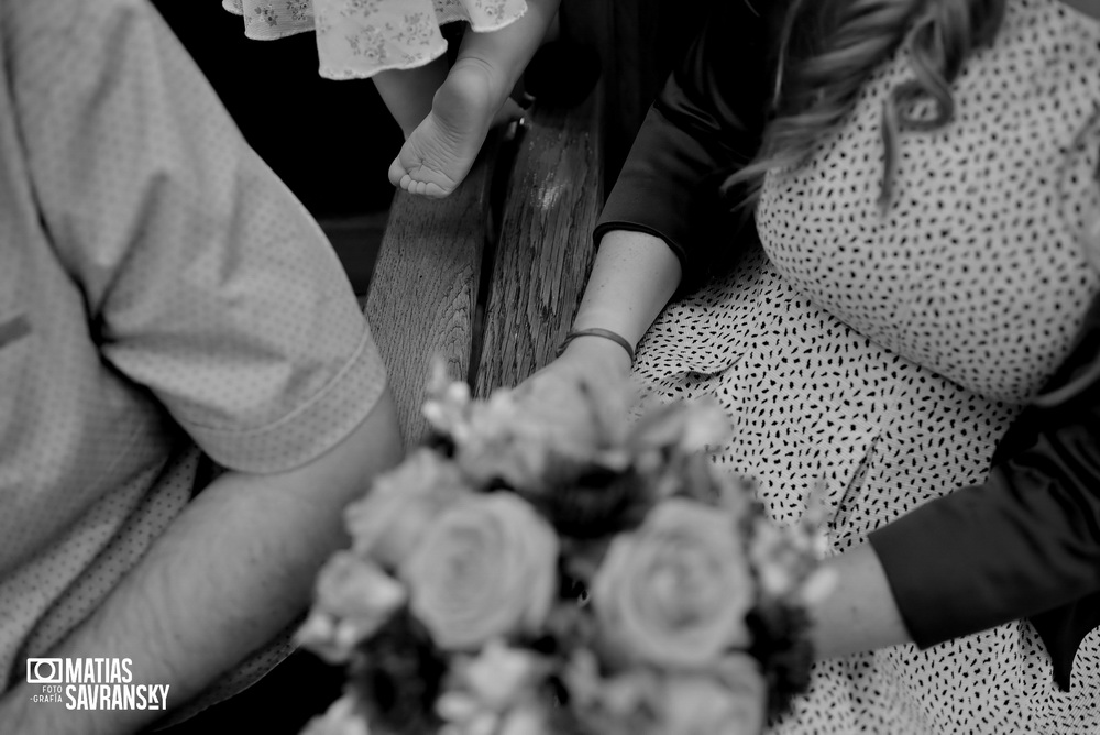 Fotos de casamiento civil de Uruguay de Jenny y Lucas por Matias Savransky fotografo de Buenos Aires