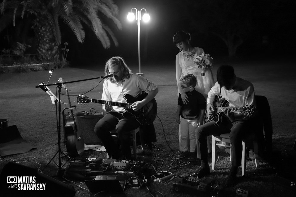 Fotos de casamiento en Finca Irigoyen de Natacha y Santiago por Matias Savransky fotografo Buenos Aires