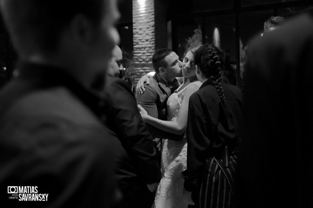 Fotos de casamiento Garden San Isidro de Juli y Fer por Matias Savransky fotografo Buenos Aires