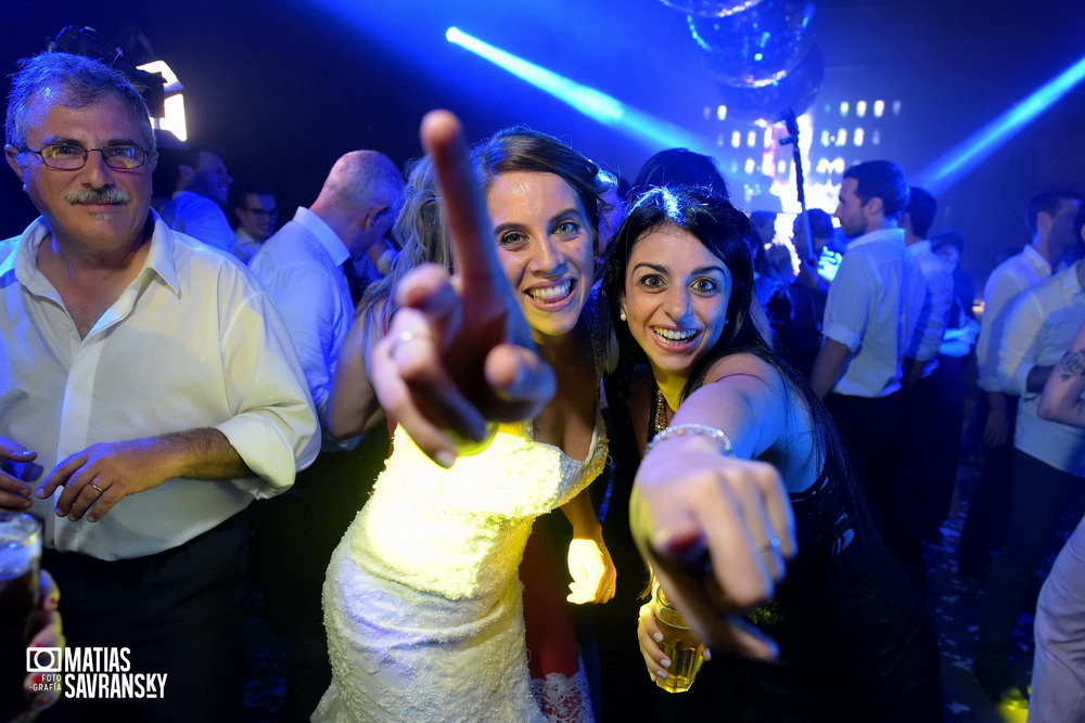 Fotos de casamiento Garden San Isidro de Juli y Fer por Matias Savransky fotografo Buenos Aires