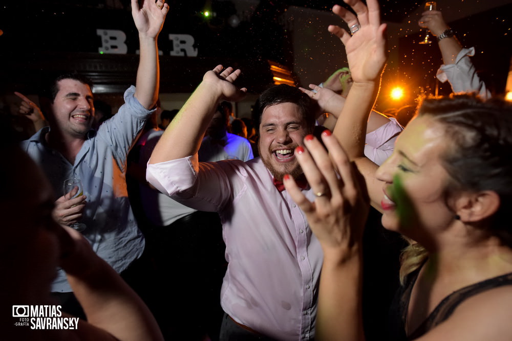 Fotos de casamiento en Finca Irigoyen de Natacha y Santiago por Matias Savransky fotografo Buenos Aires